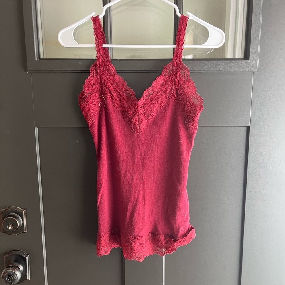 Maroon lace tank top